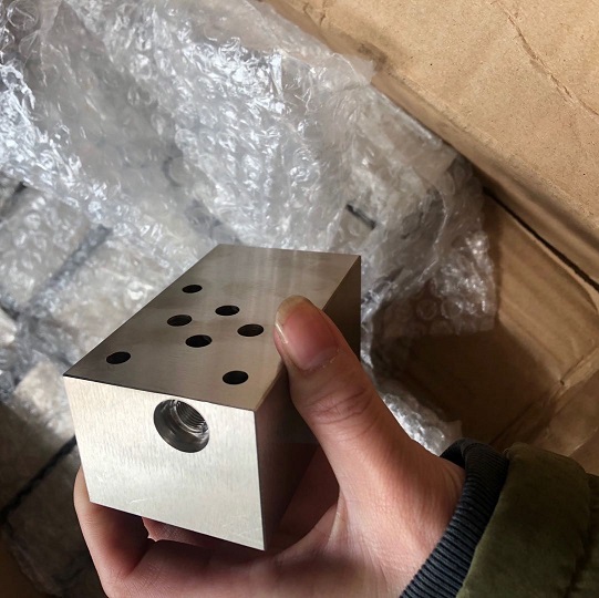 e153066859a316f3595690514898ca1