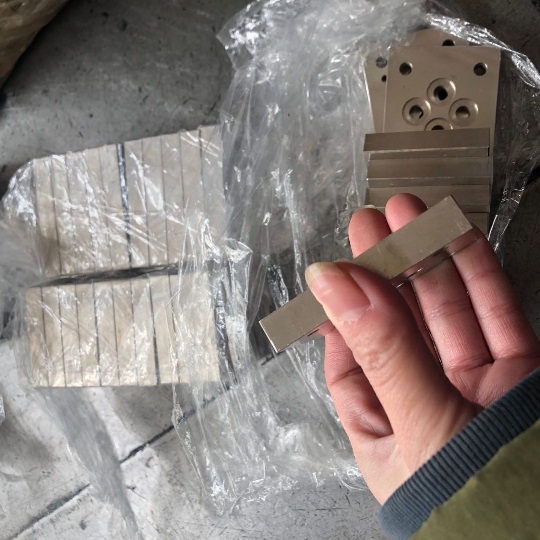 8902409a904094e794f123af57ac27e